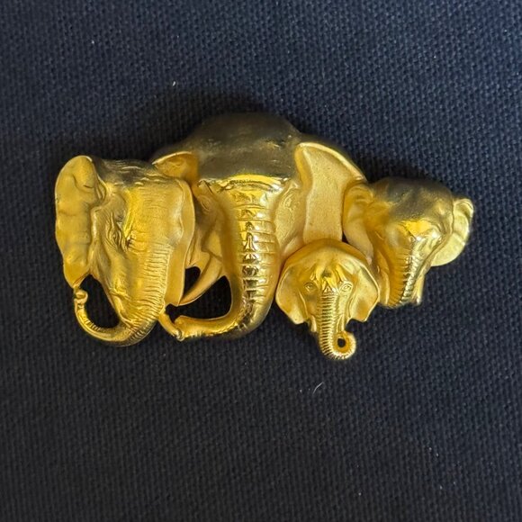 Vintage Gold Elephant Family Brooch Pin African Wildlife Jewelry - Picture 4 of 10